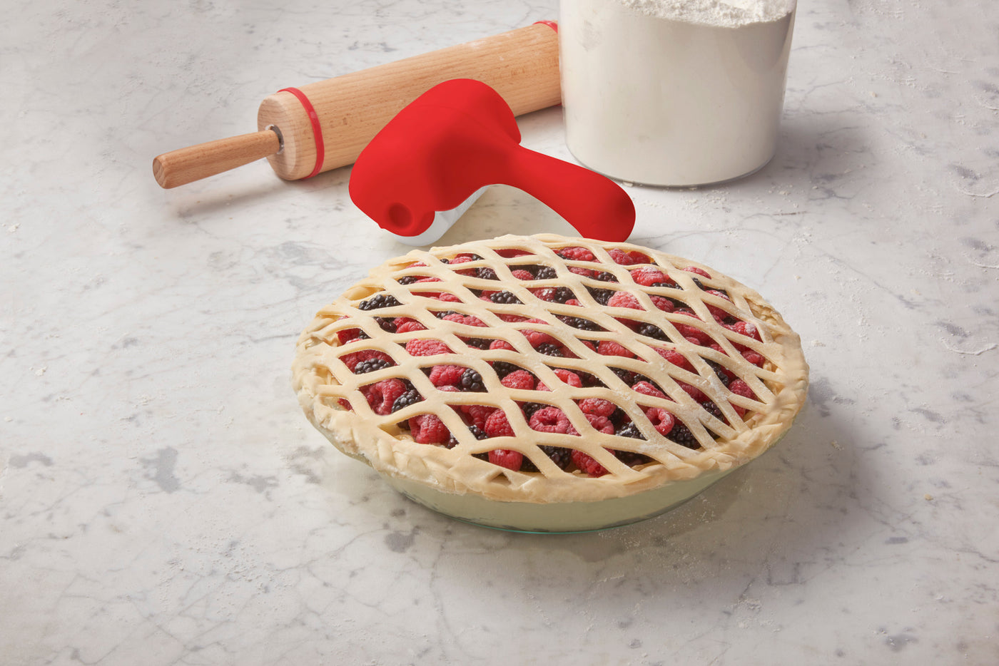 Talisman Designs Pie Top Cutter for 10 inch Pies, Autumn, Red